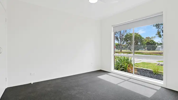 Fifth view of Homely unit listing, 1/118 Swallow Street, Shepparton VIC 3630