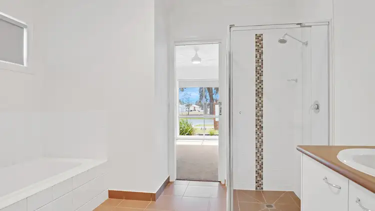 Sixth view of Homely unit listing, 1/118 Swallow Street, Shepparton VIC 3630