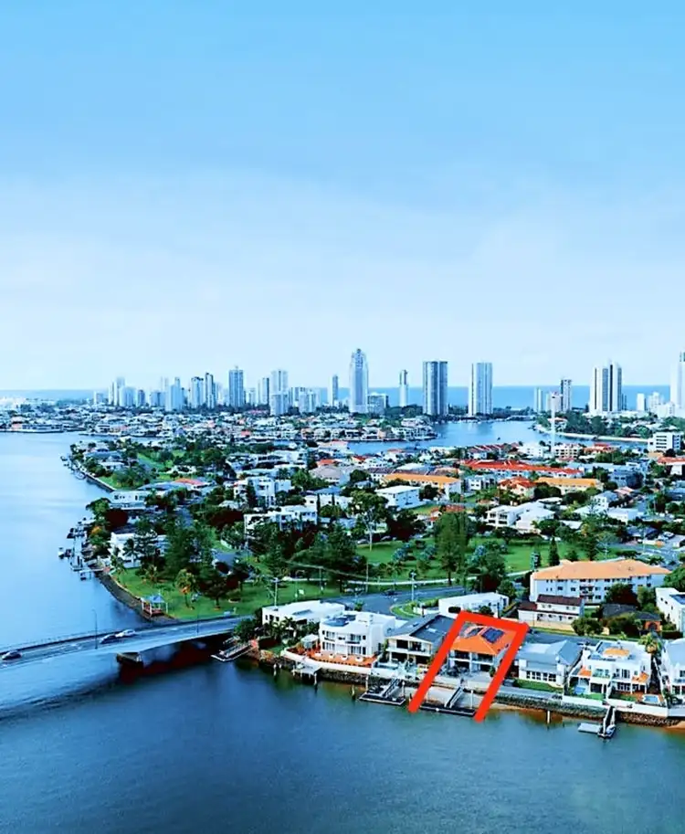 Main view of Homely villa listing, 2/191 Stanhill Drive, Chevron Island QLD 4217