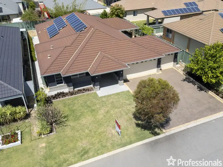 28 Karlak Circuit, Forrestfield WA 6058