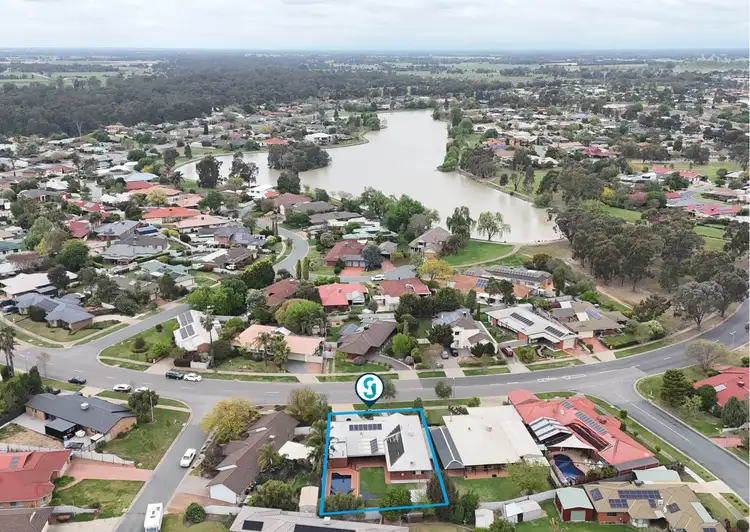 Second view of Homely house listing, 16 Gordon Drive, Kialla VIC 3631