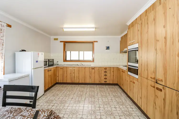 Fifth view of Homely townhouse listing, 1/18 Rutherford Street, Swan Hill VIC 3585