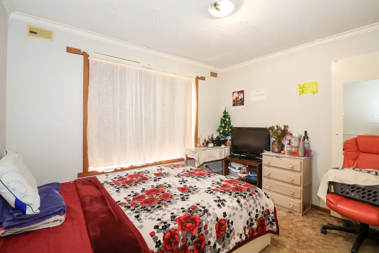 Seventh view of Homely townhouse listing, 1/18 Rutherford Street, Swan Hill VIC 3585