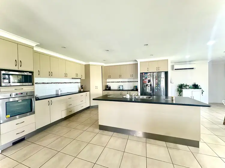 Seventh view of Homely house listing, 5 BLIGH Court, Moranbah QLD 4744