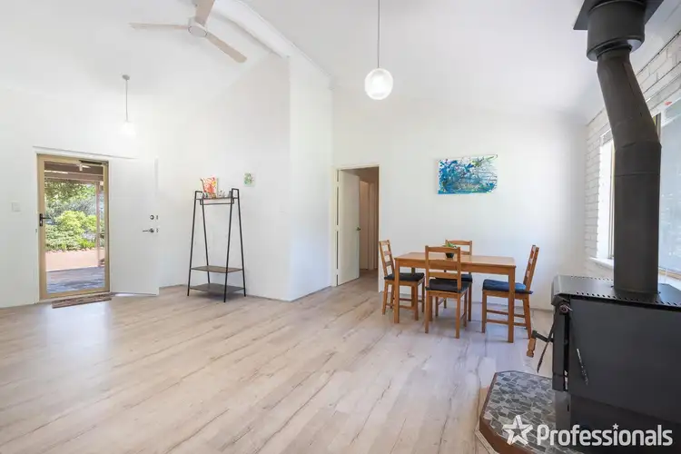 Seventh view of Homely house listing, 6 Parkland Road, Stoneville WA 6081