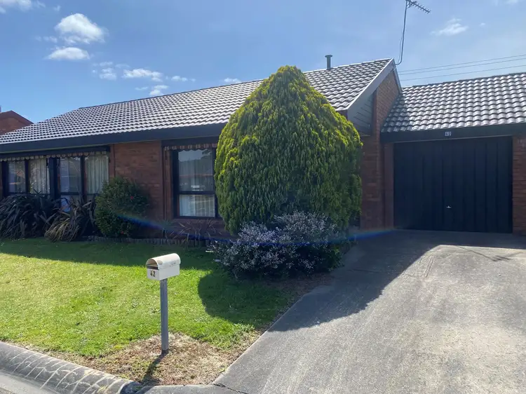 Main view of Homely unit listing, 42 Dell Circuit, Morwell VIC 3840