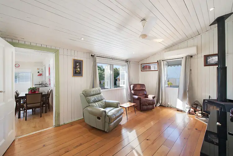 Fifth view of Homely house listing, 4 Killarney Avenue, Darra QLD 4076
