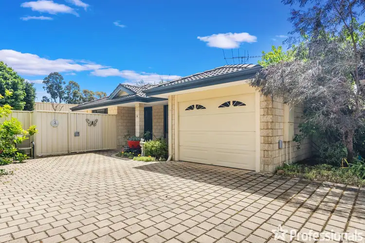Second view of Homely house listing, 4/42 Holmesdale Road, Woodbridge WA 6056
