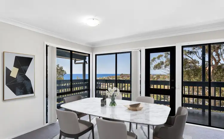 5 Cottee Crescent