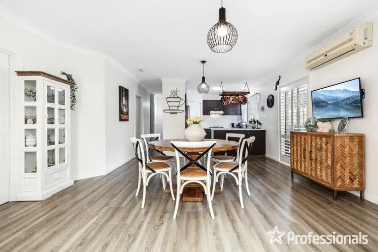 Third view of Homely unit listing, 2/2 Panorama Drive, Hillside VIC 3037