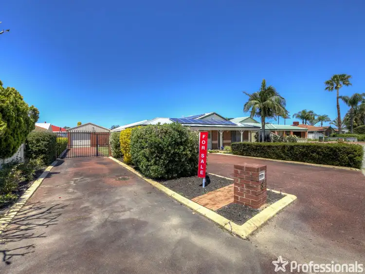 Fifth view of Homely house listing, 8 Tungsten Court, Forrestfield WA 6058