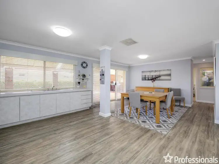 Seventh view of Homely house listing, 8 Tungsten Court, Forrestfield WA 6058