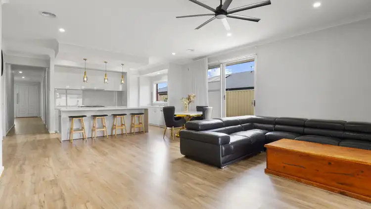 Second view of Homely house listing, 9 Osborne Court, Shepparton VIC 3630