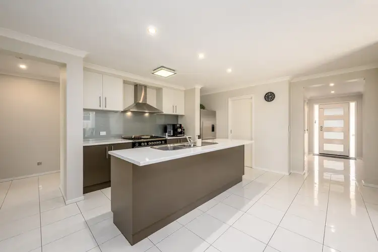 Second view of Homely house listing, 15 Settlers Drive, Kialla VIC 3631