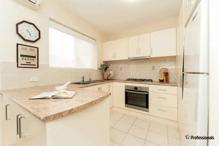 Fourth view of Homely house listing, 32 Valley Crescent, Glenroy VIC 3046