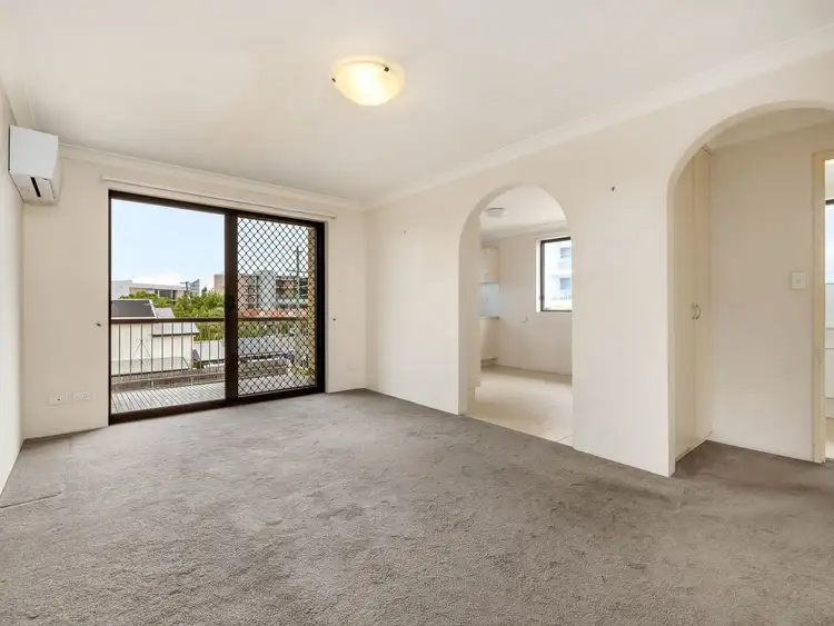 Fourth view of Homely unit listing, 5/50 Henchman Street, Nundah QLD 4012
