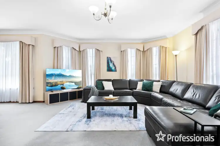 Second view of Homely house listing, 2 Streeton Court, Taylors Lakes VIC 3038
