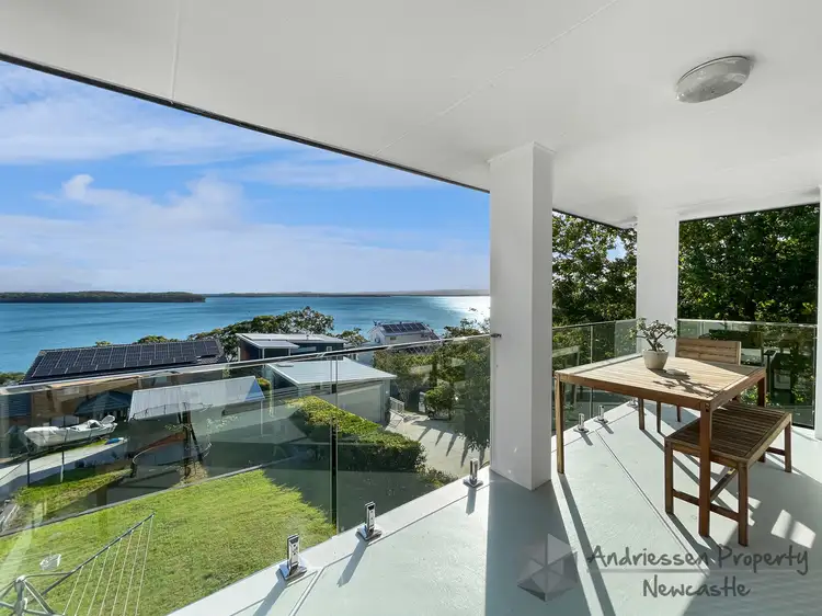 290 Dobell Drive, Wangi Wangi NSW 2267