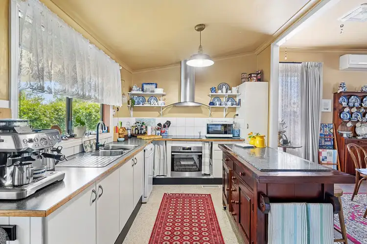 Fifth view of Homely house listing, 6 Kneebone Street, Eaglehawk VIC 3556
