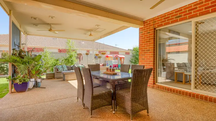 Fifth view of Homely house listing, 19 Brambuck Avenue, Kialla VIC 3631