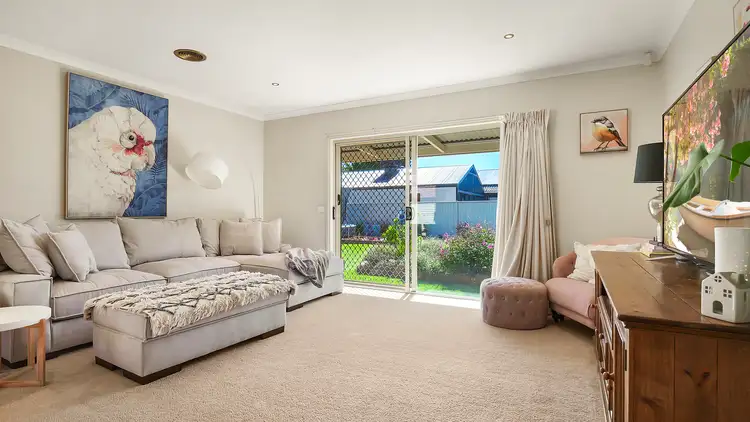 Seventh view of Homely house listing, 19 Brambuck Avenue, Kialla VIC 3631