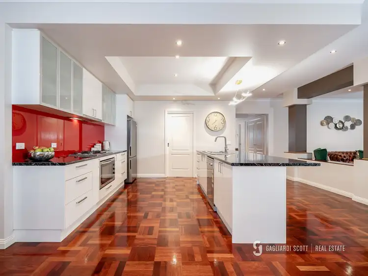 Second view of Homely house listing, 2 Jindabyne Court, Kialla VIC 3631