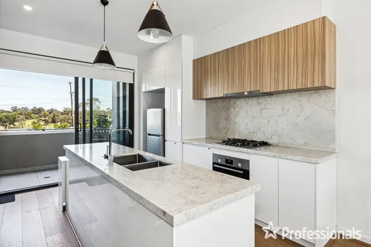 Fourth view of Homely townhouse listing, 2/4-6 Canning Street, Avondale Heights VIC 3034