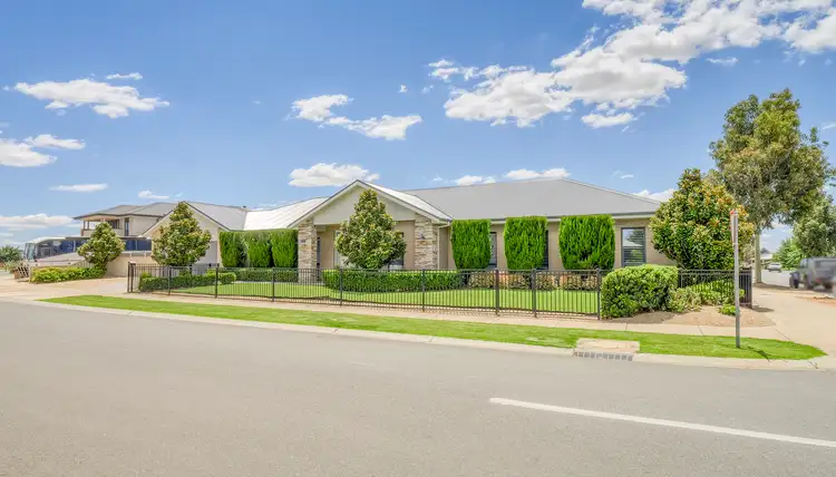 Main view of Homely house listing, 2 Pertobe Drive, Kialla VIC 3631