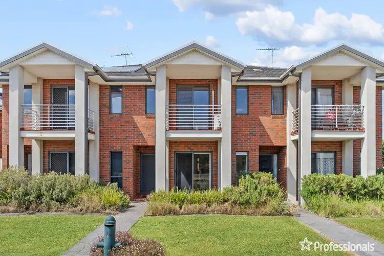 4 Callista Circuit, Taylors Hill VIC 3037