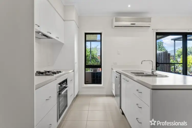 Fourth view of Homely townhouse listing, 4 Callista Circuit, Taylors Hill VIC 3037