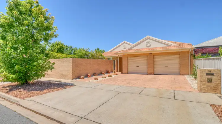 Second view of Homely house listing, 21 Dunstan Court, Shepparton VIC 3630