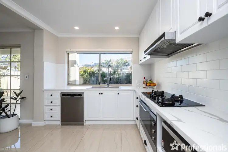 Sixth view of Homely house listing, 30 Bennett Drive, Canning Vale WA 6155