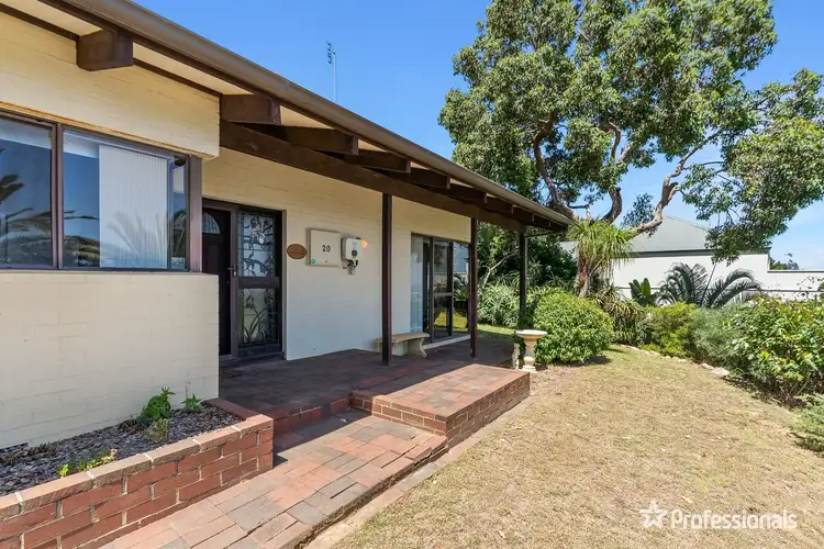 Second view of Homely house listing, 20 Sundew Road, Gooseberry Hill WA 6076