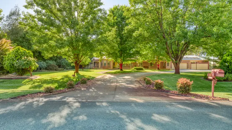25 Teasdale Crescent, Kialla VIC 3631