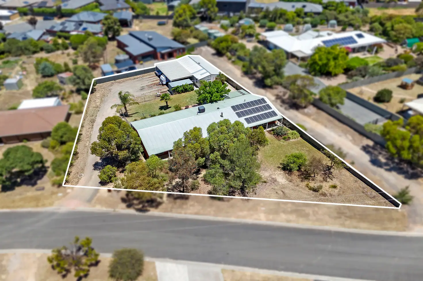 Main view of Homely house listing, 3 Melbury Court, Epsom VIC 3551
