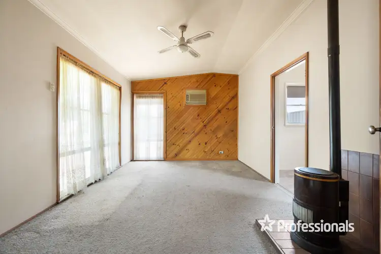 Second view of Homely house listing, 4 Ballard Street, Wodonga VIC 3690