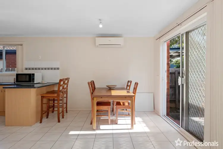 Sixth view of Homely unit listing, 2/21 Patonga Drive, Delahey VIC 3037