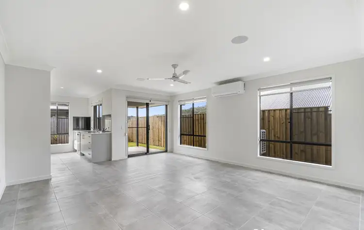 Fourth view of Homely semi-detached listing, 2/48 Herbst Drive, Bahrs Scrub QLD 4207