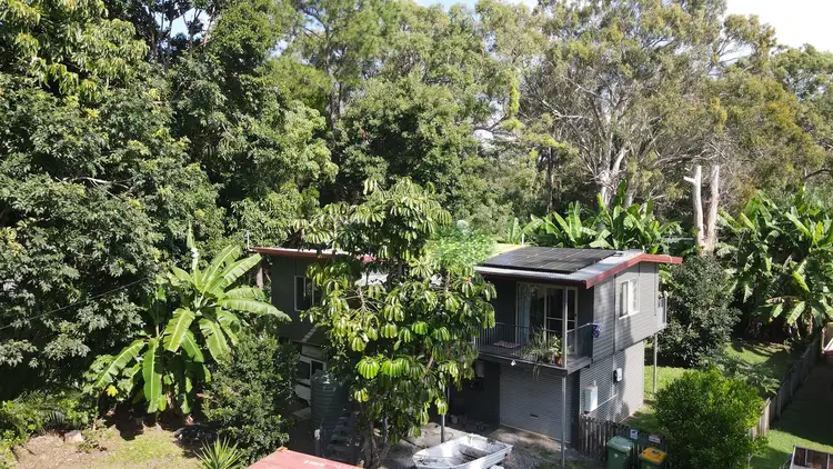 185 High Central Road, Macleay Island QLD 4184
