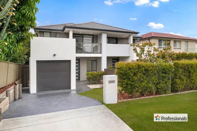 Main view of Homely semi-detached listing, 29 Sevenoaks Crescent, Bass Hill NSW 2197