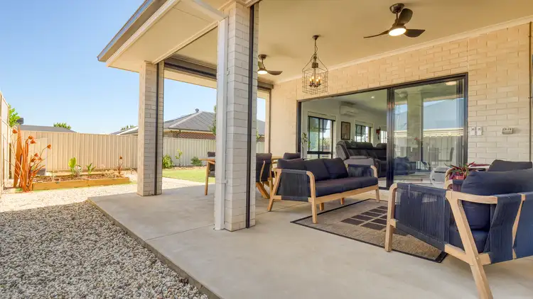 Fifth view of Homely house listing, 6 Colac Close, Kialla VIC 3631