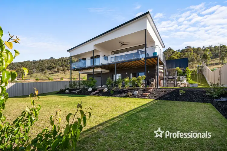 Third view of Homely house listing, 11 Gratwick View, Wodonga VIC 3690