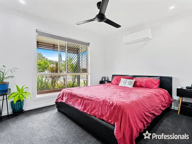 Sixth view of Homely house listing, 7 Ashgrove Crescent, Taranganba QLD 4703