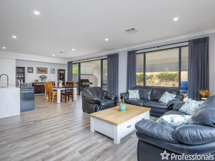 Sixth view of Homely house listing, 70 Archerfield Parkway, Bushmead WA 6055