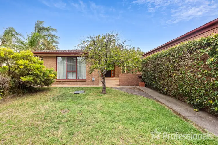 Second view of Homely house listing, 15 Akma Court, Taylors Lakes VIC 3038
