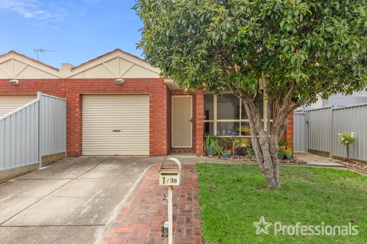 1/38 Saratoga Crescent, Keilor Downs VIC 3038