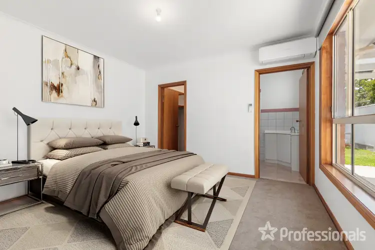 Sixth view of Homely unit listing, 1/38 Saratoga Crescent, Keilor Downs VIC 3038