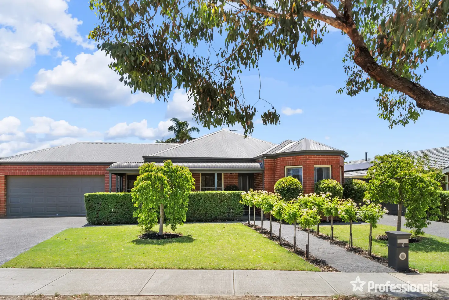 Main view of Homely house listing, 6 Bond Drive, Taylors Lakes VIC 3038
