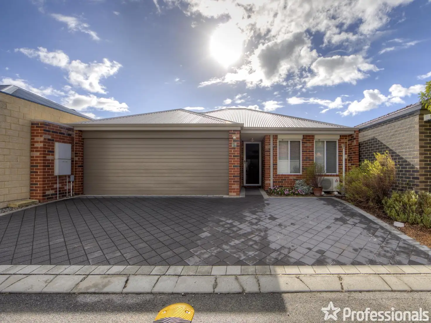Main view of Homely unit listing, 11/2 Briza Lane, Forrestfield WA 6058
