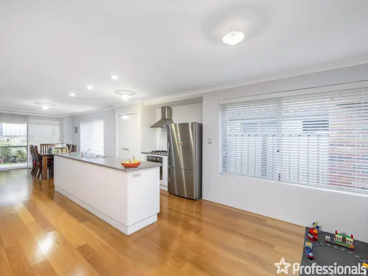 Sixth view of Homely unit listing, 11/2 Briza Lane, Forrestfield WA 6058